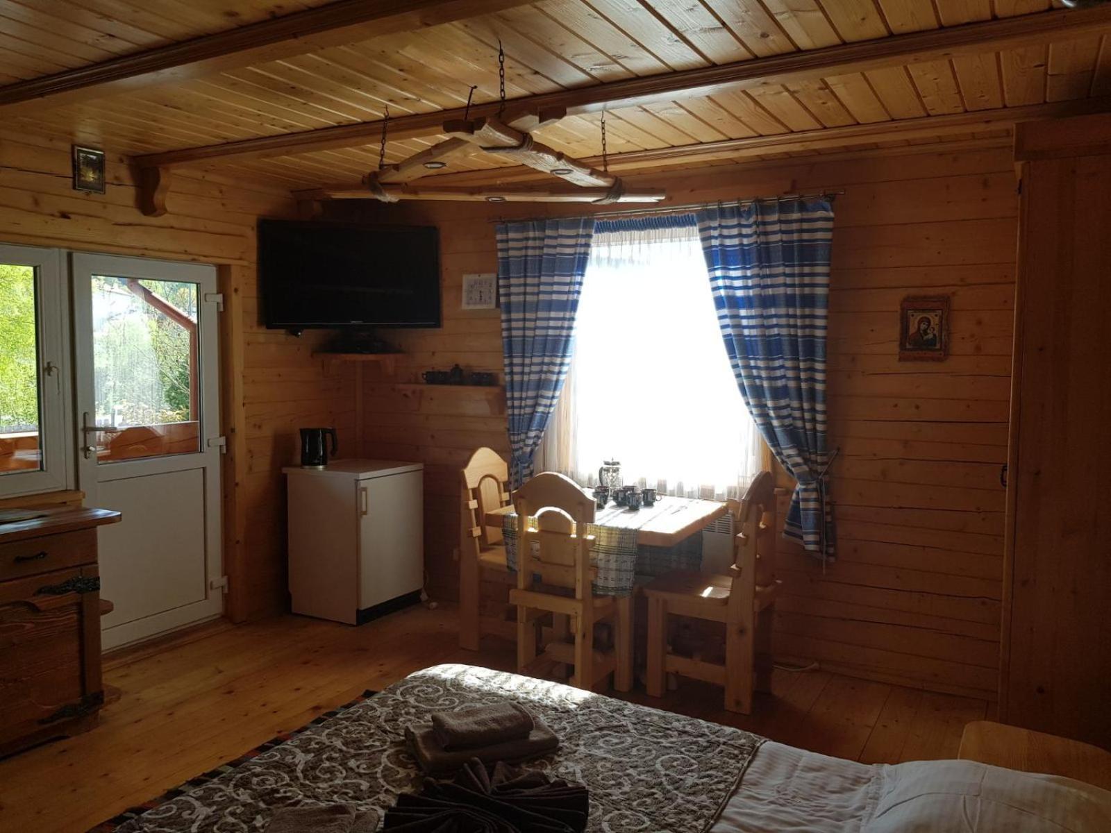 Dayarta Hotel Skhidnytsia Exterior foto