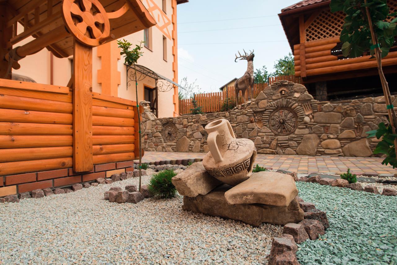 Dayarta Hotel Skhidnytsia Exterior foto