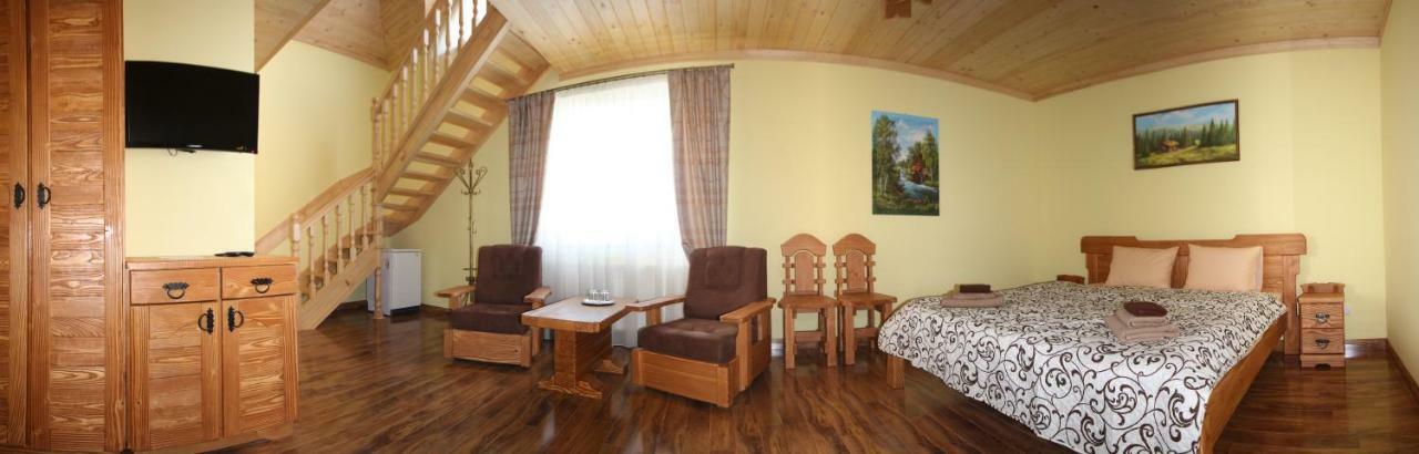 Dayarta Hotel Skhidnytsia Exterior foto