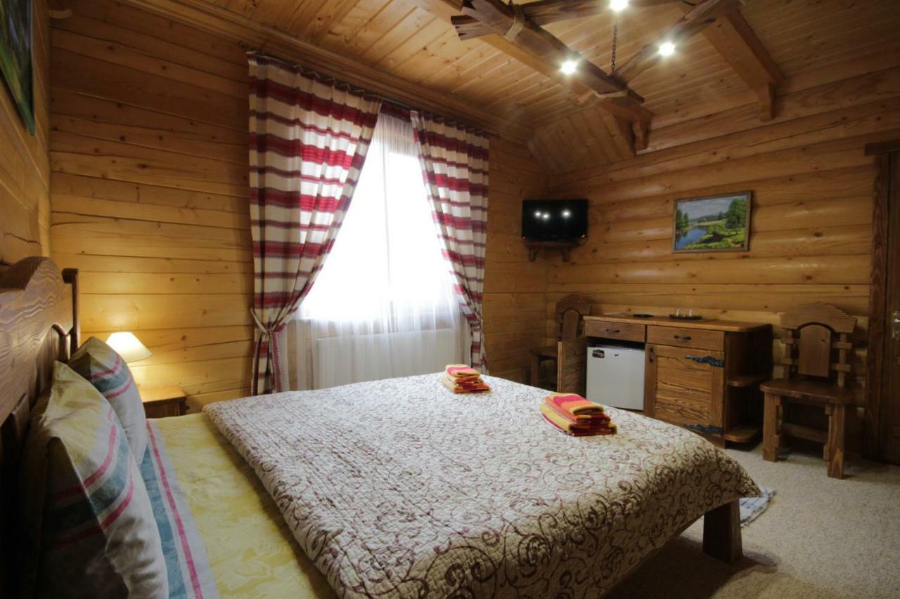 Dayarta Hotel Skhidnytsia Exterior foto